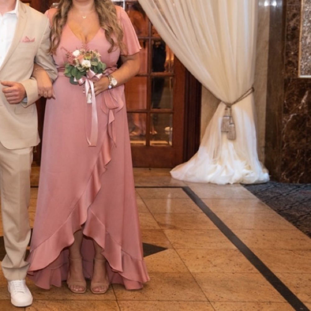 Pink dress sleeve satin evening gown, Worn once, in perfect condition